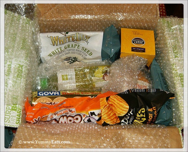 USA Degustabox unboxing for August 2016 subscription food box