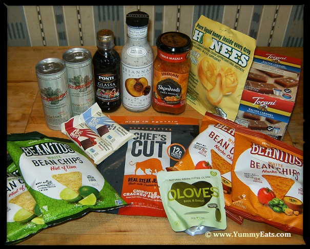 Food products in the Degustabox USA surprise subscription box for November 2016